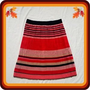 NWT Pink Black Pleated A Line Flutter Midi Skirt